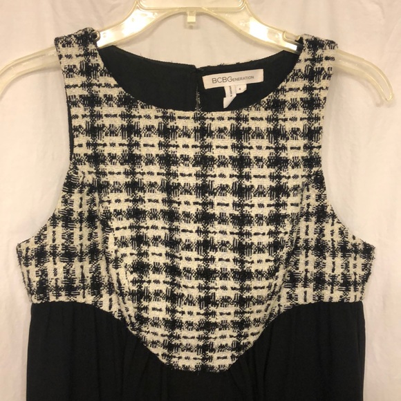 BCBGeneration dress size 6 - Picture 2 of 3